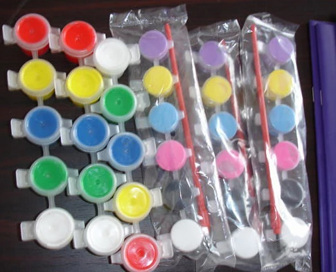 acylic pigment