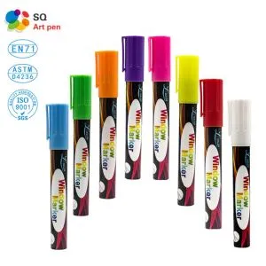 4 i en pack vit flytande krita